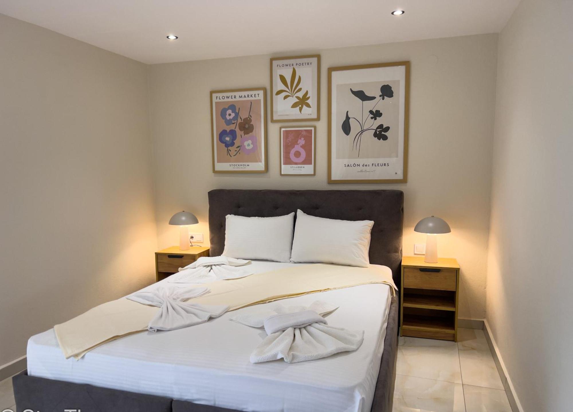 Loridis Apartment *