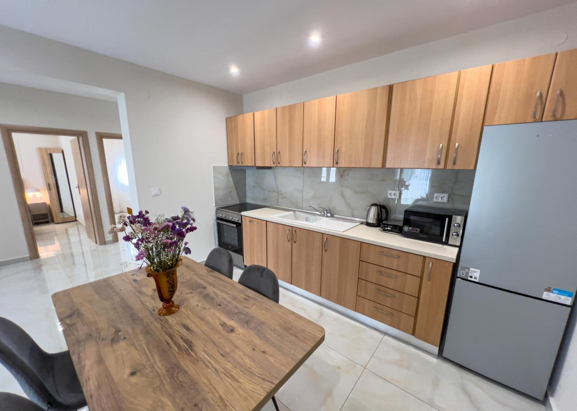 Loridis Apartment *